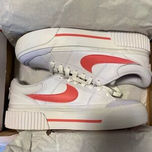Nike Court Legacy Lift - Women’s 6.5